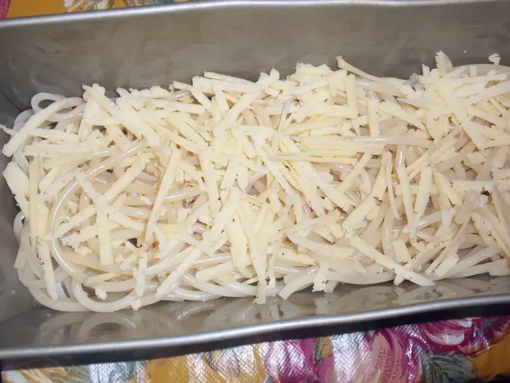 Макаронная запеканка с фаршем и цукини: шаг 4