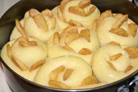 Необычный пирог с тройной начинкой и яблоками: шаг 19