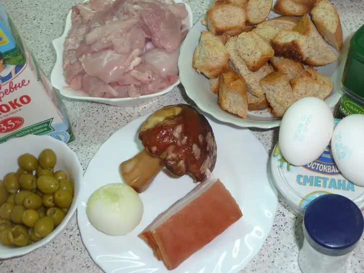 Курица фаршированная как основное блюдо или как праздничная холодная закуска: шаг 8