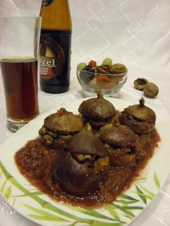 Инжир, фаршированный мясом, сухофруктами и орехами.: шаг 9