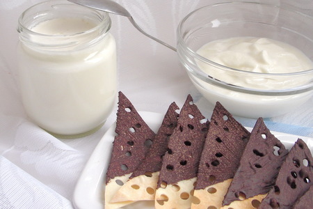 Шоколадные чипсы из лаваша и сладкий домашний йогурт (по мотивам десерта "даниссимо фантазия"): шаг 11