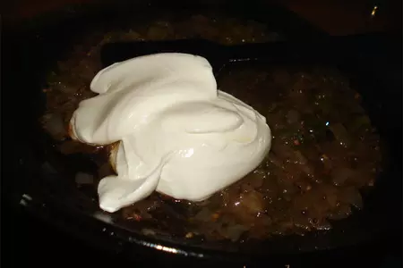 Паста + соус с рыбой, вермутом и сливками: шаг 5