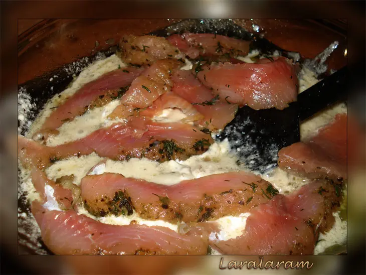 Паста + соус с рыбой, вермутом и сливками: шаг 9