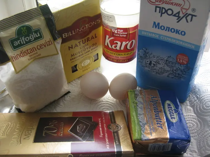 Торт-пирог с шоколадом и кокосом (coconut rough cake).: шаг 1