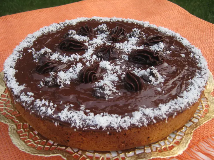Торт-пирог с шоколадом и кокосом (coconut rough cake).: шаг 9