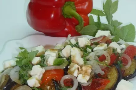 Салат из баклажанов и печеного перца с соусом "наршараб", невероятно вкусный: шаг 4