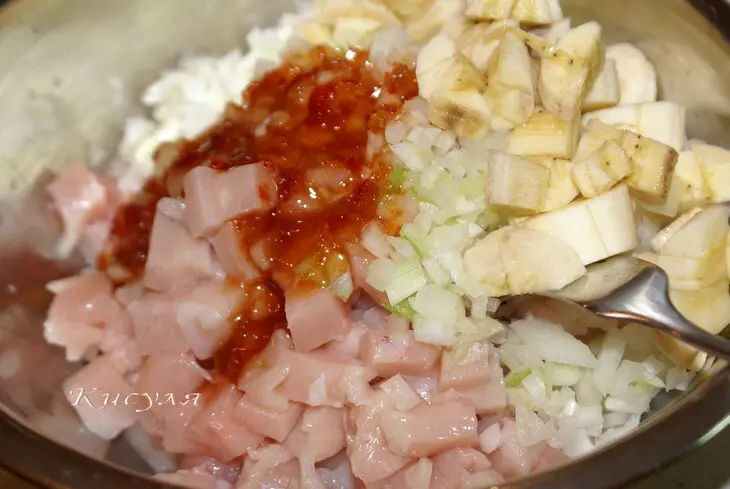 Куриные оладьи с индийской ноткой: шаг 1