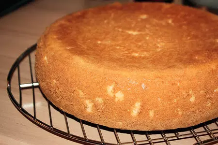 Банановый торт с карамельным баварским муссом для самой лучшей: шаг 8