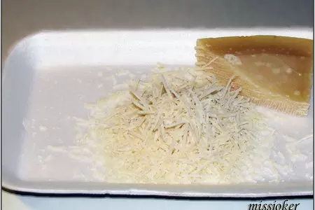 Фаршированные каннеллони с соусом: шаг 7