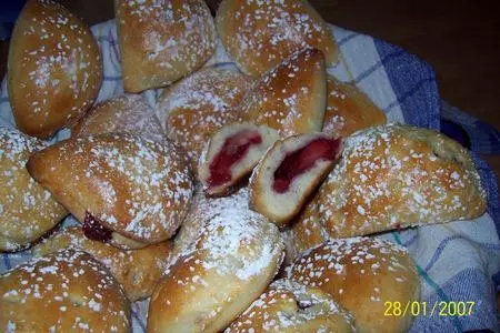 Пироги с яблочно-вишнёвой начинкой.: шаг 13