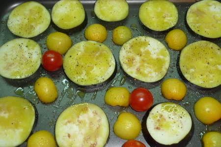 Овощная закуска " этажерка" с баклажанами и творожным сыром: шаг 3