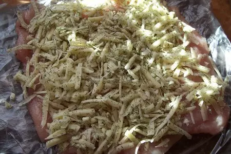 Рулет с языком и сыром: шаг 5