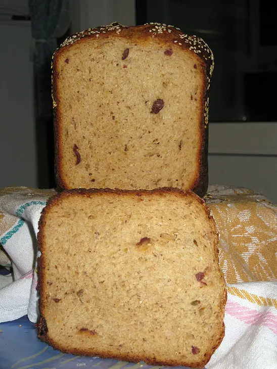 Творожная сдоба с финиками и изюмом для хп: шаг 1