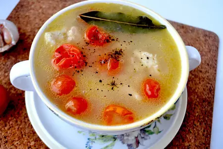 Суп с курицей,белой фасолью и помидорами"черри": шаг 9