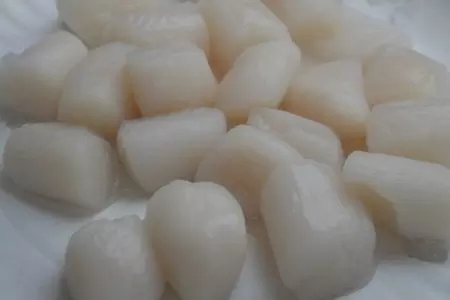 Паста пенне с сыром,креветками и гребешками: шаг 3