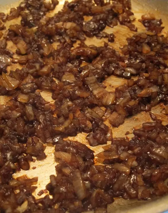 Мясной хлебец  для хеллоуина    " египтянин": шаг 1
