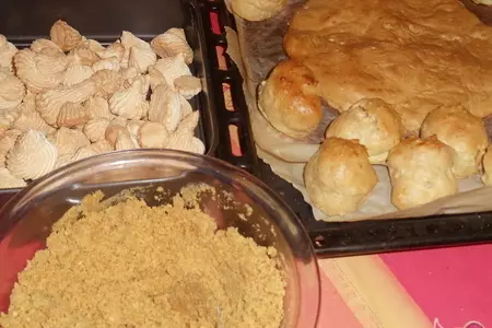 Заварной торт с сливочно-сырным кремом и безе: шаг 3