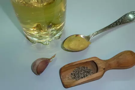 Телятина в сырной панировке, запеченная с баклажанами, картофелем и помидорами.: шаг 1