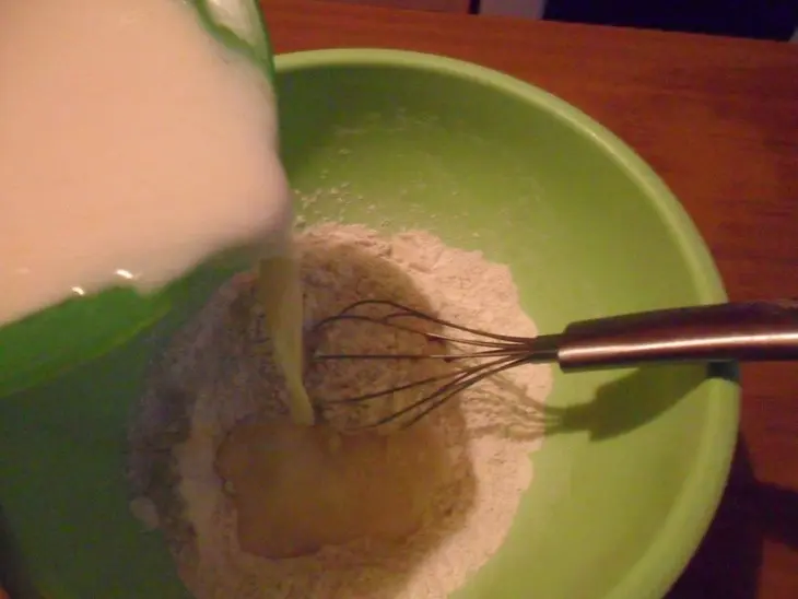 Ржаные блинчики с творожным сыром и инжиром: шаг 2