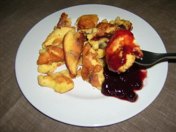 Kaiserschmarm – smorrn (кайзеровский омлет): шаг 7