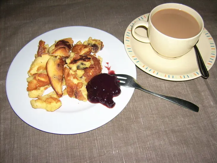 Kaiserschmarm – smorrn (кайзеровский омлет): шаг 8