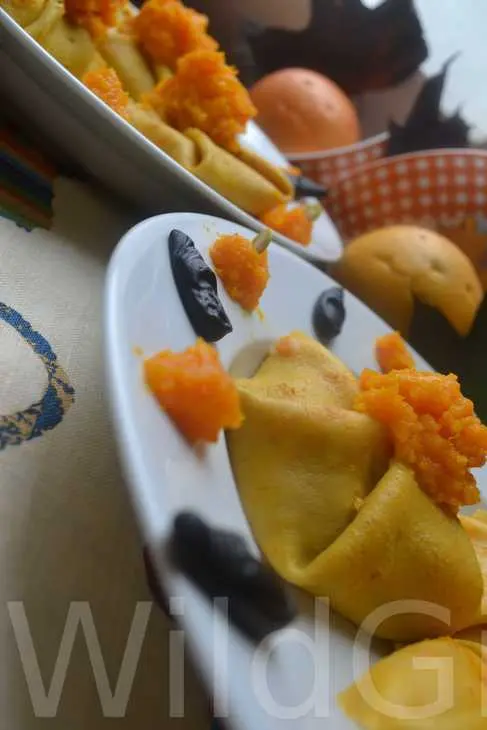 Вкусно-полезный осенний дуэт: пикантные паучки и сладкие тыковки: шаг 19