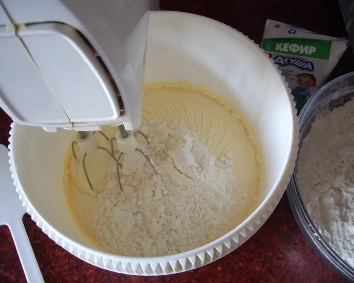 Кокосово-ананасовый тортик (italian cream cake): шаг 10