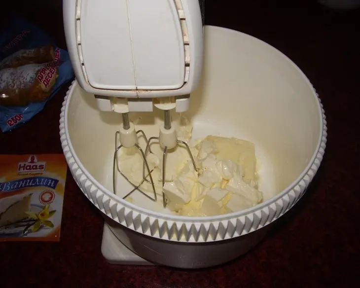 Кокосово-ананасовый тортик (italian cream cake): шаг 18