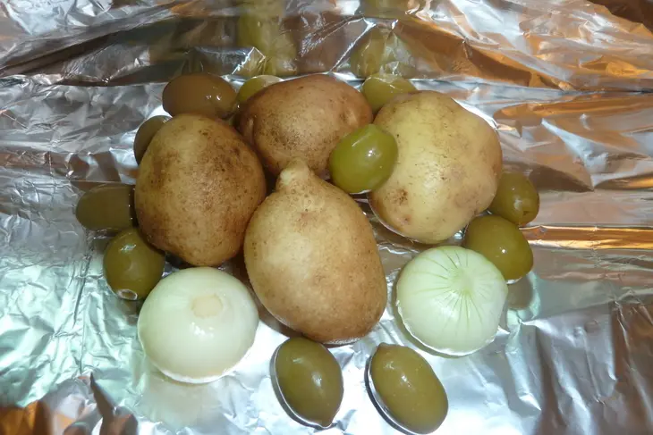 Баранина с йогуртом (αρνί με γιαούρτι) и запеченный салат офти (σαλάτα ofti) ( дуэль): шаг 2