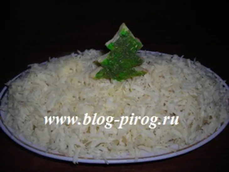 Салат «отличный» с сыром и  ананасами: шаг 6