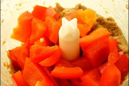 Острая овощная икра по-сирийски  muhammara (махаммара): шаг 5