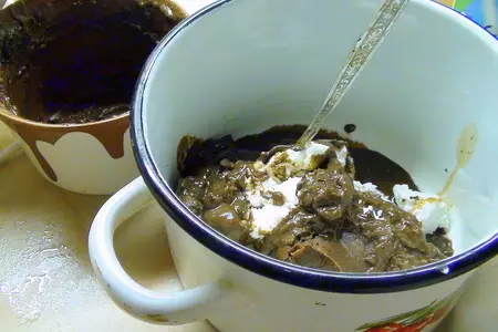 Шоколадно-твороженный кекс с изюмом и орехами.: шаг 2