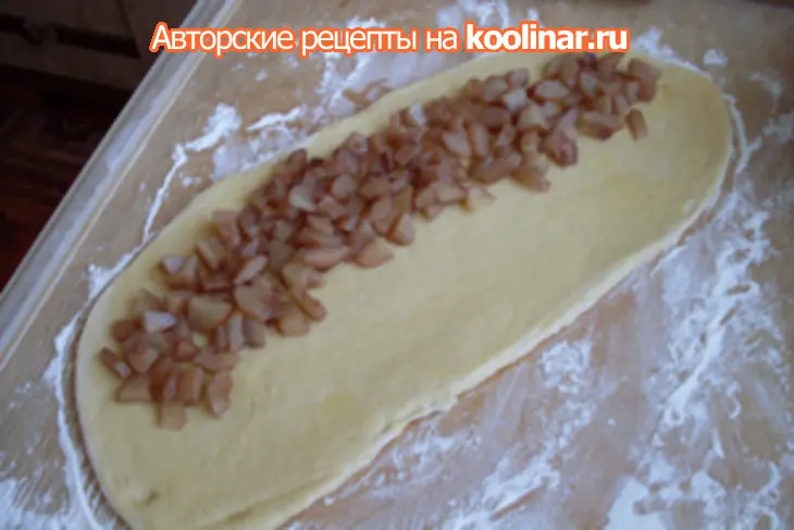 Пирог грушевый завиток: шаг 2