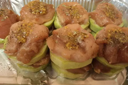 Пирамидки из кабачков и куриной грудки.: шаг 2