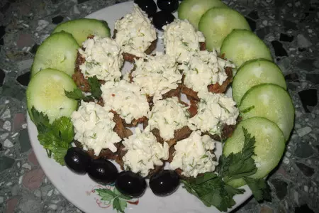 Шампиньоны с начинкой: шаг 3
