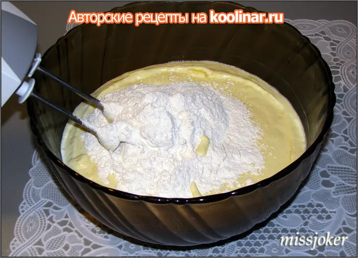 Мраморный творожно-шоколадный кекс: шаг 5