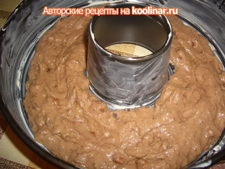 Шоколадный кекс с творожной прослойкой: шаг 5