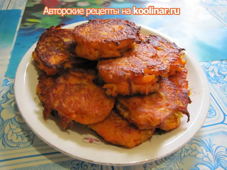 Морковные оладушки фаршированные яблочком (для всех и детей, которые не любят морковь): шаг 10