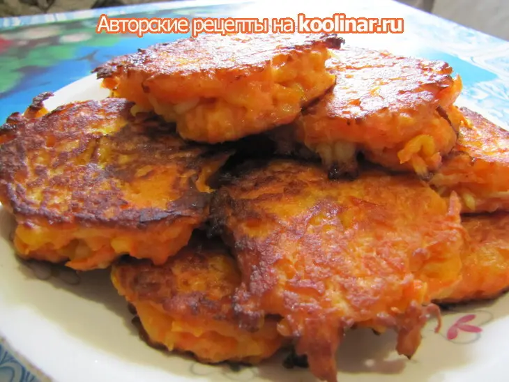 Морковные оладушки фаршированные яблочком (для всех и детей, которые не любят морковь): шаг 11