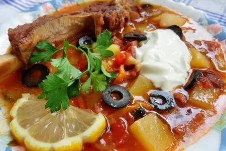 Солянка мясная сборная: шаг 8