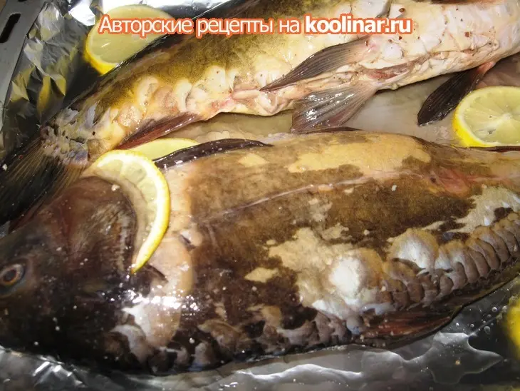 Карп, фаршированный орехами: шаг 3