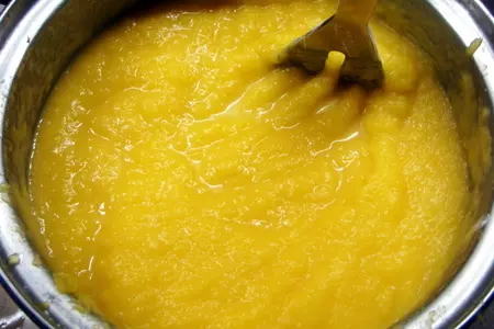Запеканка с творожком, яблочком и нежным тыквенным суфле (дуэль).: шаг 1