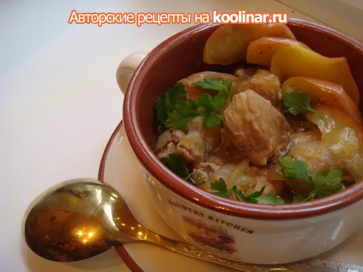 Томленая свинина с имбирем и луком: шаг 6