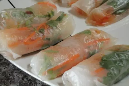 Свежие роллы с креветками по тайски: шаг 6