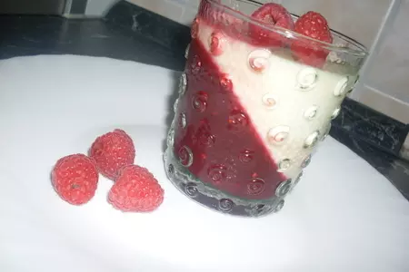 Панна котта с малиновым желле.: шаг 4