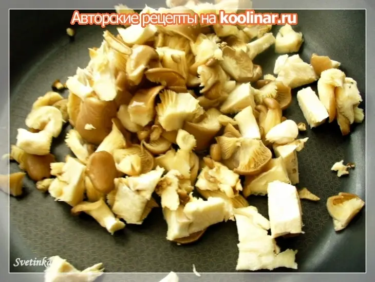 Сырные кексы с оливками, грибами и паприкой «для сырофреников и мачо»: шаг 2