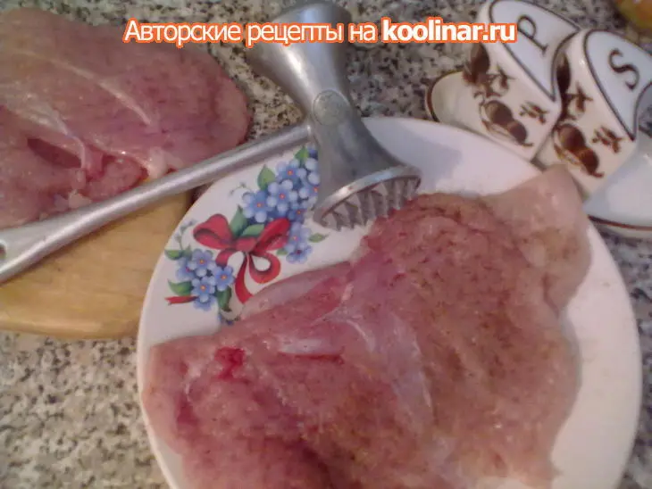 Куриная грудка с соусом "дор блю"+картофельные кнедлики...на гарнирр))): шаг 3