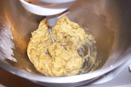 Хлеб с тыквенными семечками: шаг 6