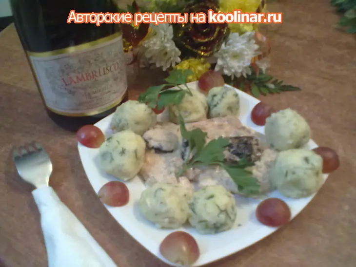Куриная грудка с соусом "дор блю"+картофельные кнедлики...на гарнирр))): шаг 13