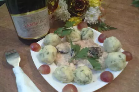 Куриная грудка с соусом "дор блю"+картофельные кнедлики...на гарнирр))): шаг 13